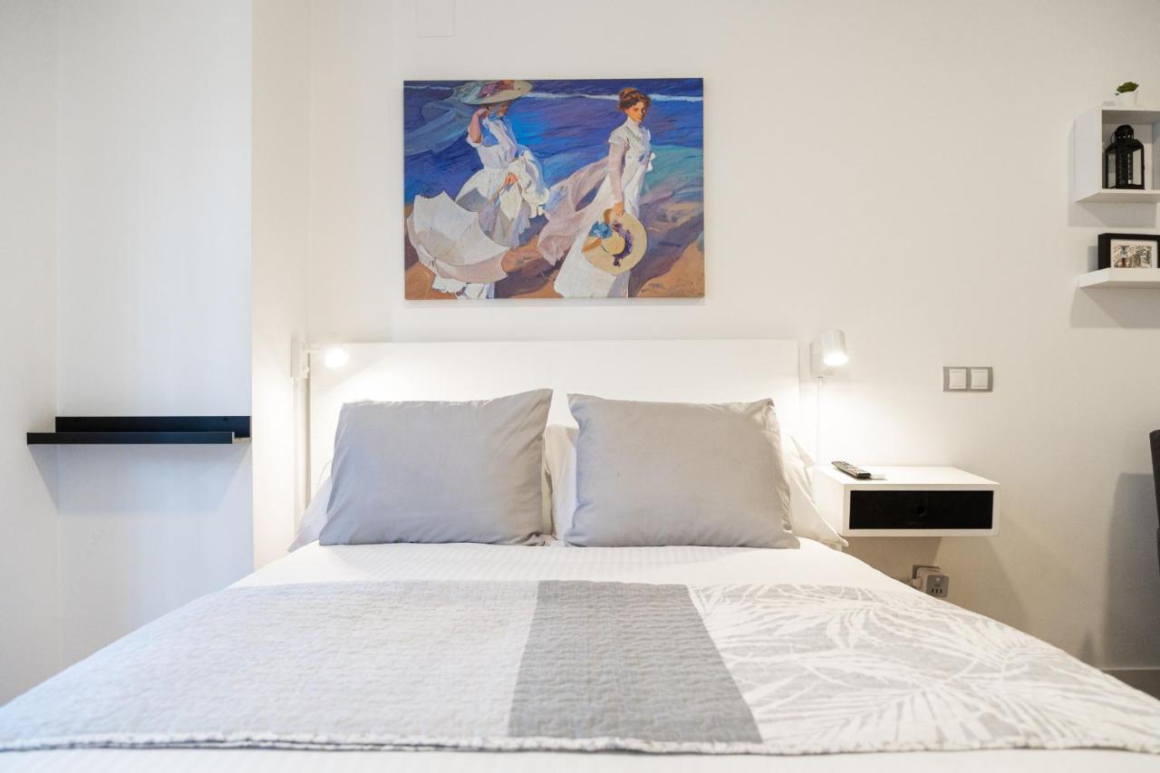 Apartments Holidays2Malaga City Center Exterior photo