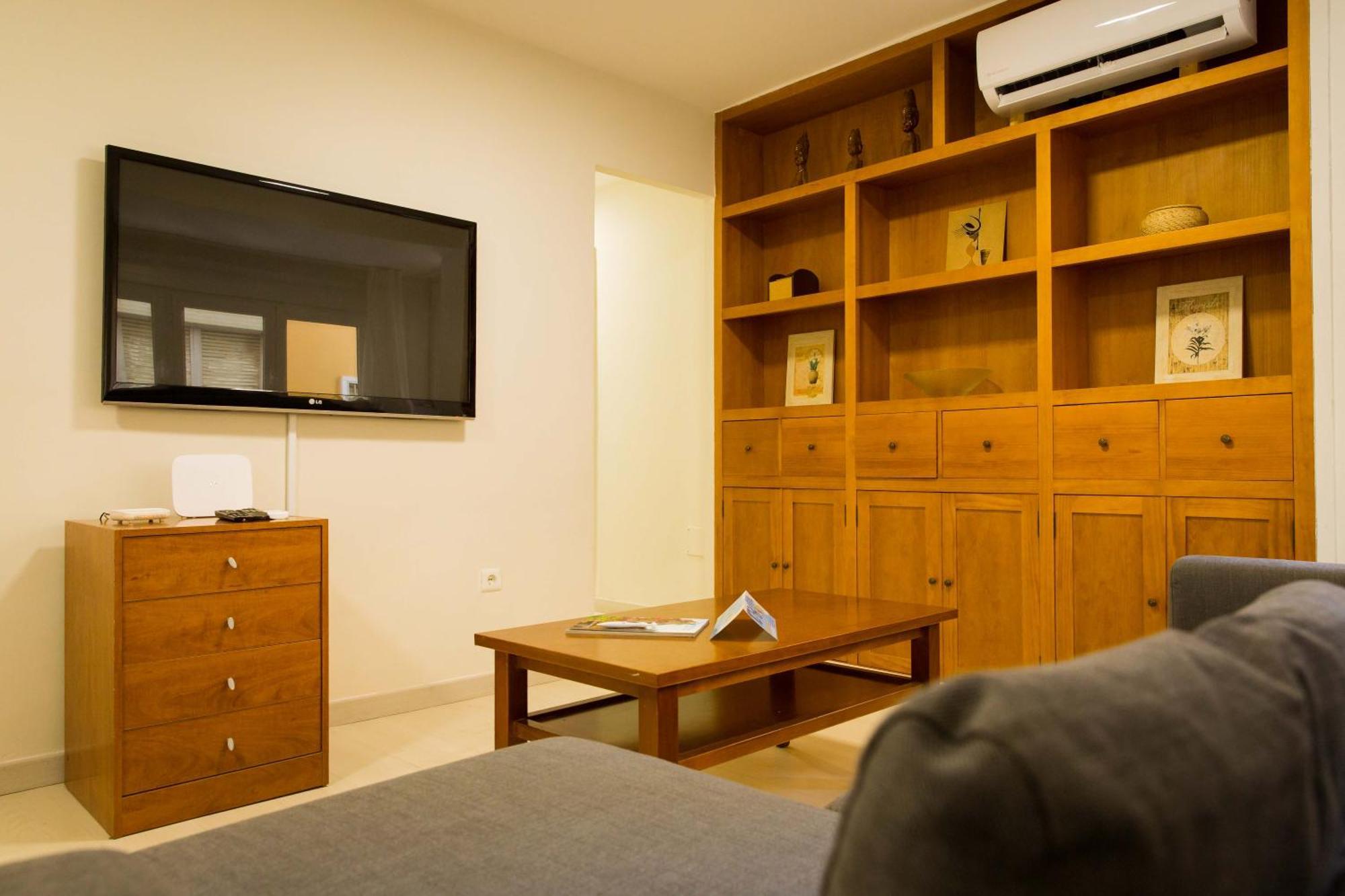Apartments Holidays2Malaga City Center Exterior photo